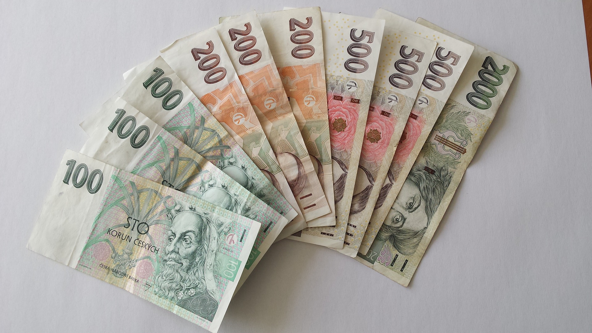 money-660241_1920